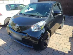 Schwarz Gebraucht 2009 Toyota iQ Kleinwagen | 2.950 € (Fairer Preis)