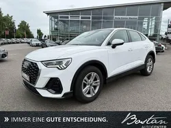 Weiß Gebraucht 2021 Audi Q3 Performance SUV | 31.900 € (Fairer Preis)