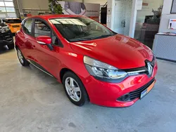 Rot Gebraucht 2016 Renault Clio IV Experience Kleinwagen | 8.490 € (Fairer Preis)
