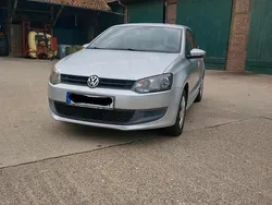 Grau Gebraucht 2009 VW Polo Kleinwagen | 2.900 € (Fairer Preis)