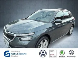 Grau Gebraucht 2020 Skoda Kamiq Style SUV | 22.200 € (Fairer Preis)