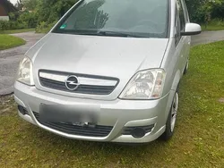 Silber Gebraucht 2007 Opel Meriva Van / Kleinbus | 850 € (Superpreis)