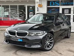 Schwarz Gebraucht 2022 BMW 320 Sport Line Kombi | 22.990 € (Guter Preis)