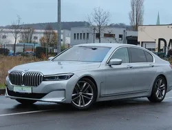 Glaciersilber metallic Gebraucht 2019 BMW 740 Performance Limousine | 42.990 € (Fairer Preis)