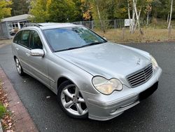 Silber Gebraucht 2003 Mercedes C200 Kombi | 900 € (Superpreis)