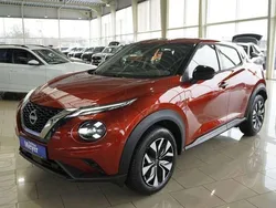 Burgundy Neu 2025 Nissan Juke SUV | 19.410 € (Superpreis)