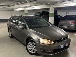 Grau Gebraucht 2014 VW Golf VII Limousine | 8.500 € (Superpreis)
