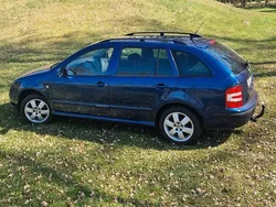 Blau Gebraucht 2006 Skoda Fabia Kombi | 2.100 € (Teuer)