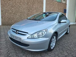 Silber Gebraucht 2004 Peugeot 307 CC Cabrio | 2.499 € (Fairer Preis)