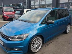 Blau Gebraucht 2015 VW Touran Van / Kleinbus | 10.200 €
