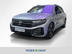 Oyster silver metallic Neu 2025 VW Touareg R-line SUV | 116.950 €