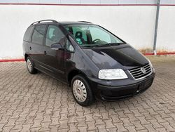 Deep black perleffekt Gebraucht 2006 VW Sharan Trendline Van / Kleinbus | 1.800 € (Superpreis)