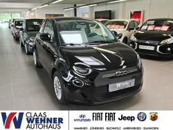 Onyx schwarz) (schwarz Gebraucht 2023 Fiat 500e Action Kleinwagen | 12.800 € (Superpreis)