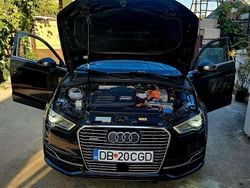 Braun Gebraucht 2016 Audi A3 Sportback e-tron Design Limousine | 12.900 €