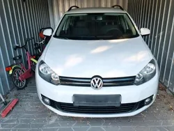 Weiß Gebraucht 2012 VW Golf VI Kombi | 4.400 € (Fairer Preis)