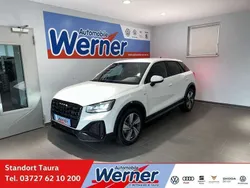 Weiß Gebraucht 2024 Audi Q2 S-Line SUV | 37.180 € (Teuer)