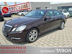 Cupritbraun metalliclack Gebraucht 2010 Mercedes E250 Avantgarde Limousine | 6.985 € (Superpreis)