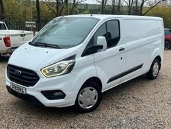 Weiß Gebraucht 2019 Ford Transit Custom Trend Van / Kleinbus | 9.999 € (Superpreis)