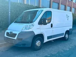 Weiß Gebraucht 2009 Peugeot Boxer Van | 2.900 €