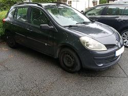Grau Gebraucht 2008 Renault Clio GrandTour Kombi | 1.100 €