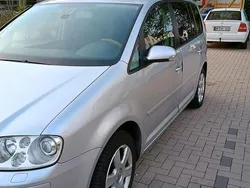 Silber Gebraucht 2006 VW Touran Van / Kleinbus | 2.000 € (Fairer Preis)