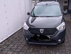 Schwarz Gebraucht 2020 Dacia Dokker Comfort Van / Kleinbus | 11.499 € (Guter Preis)