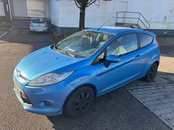 Blau Gebraucht 2008 Ford Fiesta Coupé | 3.300 € (Teuer)