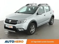 Grau Gebraucht 2019 Dacia Sandero Prestige Kleinwagen | 10.530 € (Fairer Preis)