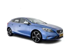 Blau Gebraucht 2015 Volvo V40 Business Edition Kombi | 6.445 € (Teuer)