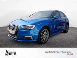 Arablau kristalleffekt Gebraucht 2020 Audi A3 Sportback e-tron Design Limousine | 19.590 € (Guter Preis)