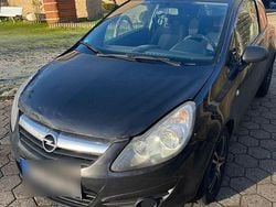 Schwarz Gebraucht 2009 Opel Corsa Coupé | 950 € (Superpreis)