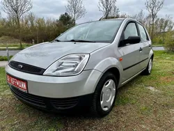 Silber Gebraucht 2004 Ford Fiesta Trend Kleinwagen | 3.999 € (Teuer)