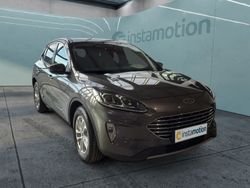 Grau Gebraucht 2023 Ford Kuga Titanium SUV | 29.630 € (Fairer Preis)