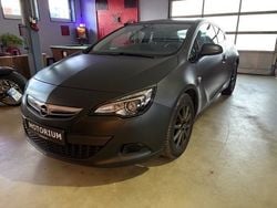 Schwarz Gebraucht 2015 Opel Astra Coupé | 11.990 € (Fairer Preis)