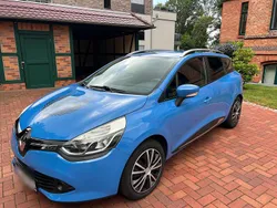 Blau Gebraucht 2015 Renault Clio GrandTour LIMITED Kombi | 5.600 € (Fairer Preis)