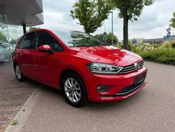 Tornadorot Gebraucht 2016 VW Golf Sportsvan LOUNGE Van / Kleinbus | 14.950 € (Fairer Preis)