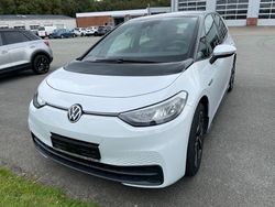 Weiß Gebraucht 2020 VW ID.3 Pro Performance Kleinwagen | 26.980 € (Teuer)