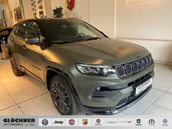 Grün Gebraucht 2021 Jeep Compass 80th Anniversary SUV | 24.990 € (Fairer Preis)