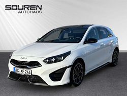 (wd) cararraweiss Gebraucht 2025 Kia Ceed GT GT-Line Limousine | 27.990 € (Superpreis)