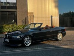 Schwarz Gebraucht 1998 BMW 328 Cabriolet Cabrio | 18.000 €