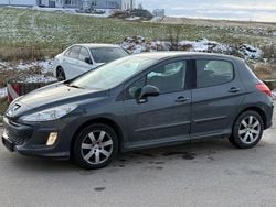 Grau Gebraucht 2009 Peugeot 308 Limousine | 1.600 € (Guter Preis)