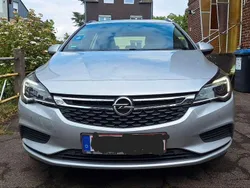 Silber Gebraucht 2018 Opel Astra Selection Kombi | 8.250 € (Superpreis)