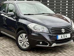 Blau Gebraucht 2015 Suzuki SX4 Comfort SUV | 13.850 € (Fairer Preis)