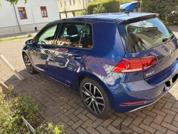 Blau Gebraucht 2018 VW Golf VII Join Limousine | 14.500 € (Guter Preis)