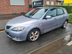 Grau Gebraucht 2005 Mazda 3 Limousine | 1.200 € (Etwas zu teuer)