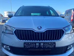 Silber metallic Gebraucht 2022 Skoda Fabia Ambition Kombi | 17.290 € (Etwas zu teuer)