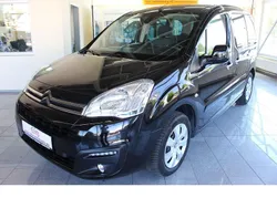 Noir onyx Gebraucht 2017 Citroën Berlingo Van / Kleinbus | 11.998 € (Teuer)