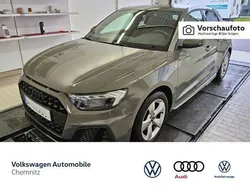 Grau Gebraucht 2023 Audi A1 Sportback S-Line Kleinwagen | 22.949 € (Guter Preis)