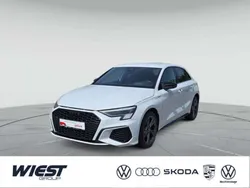 Gletscherweiß metallic Gebraucht 2022 Audi A3 e-tron S-Line Kleinwagen | 24.380 € (Fairer Preis)