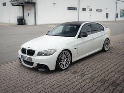 Weiß Gebraucht 2009 BMW 325 M Sport Limousine | 10.999 € (Etwas zu teuer)